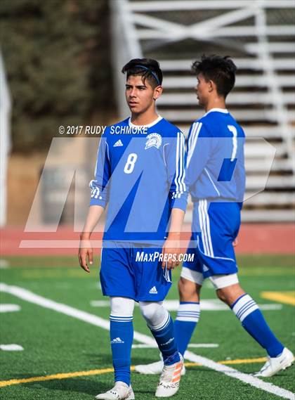 Thumbnail 3 in Chula Vista vs. Helix photogallery.