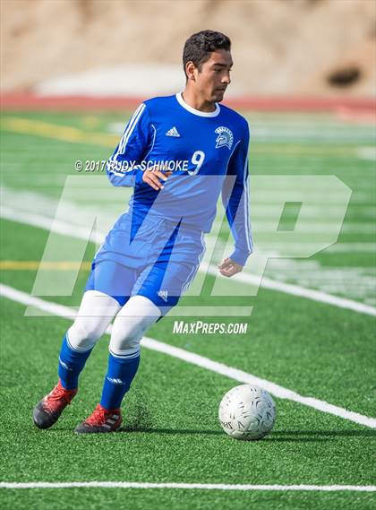 Thumbnail 2 in Chula Vista vs. Helix photogallery.