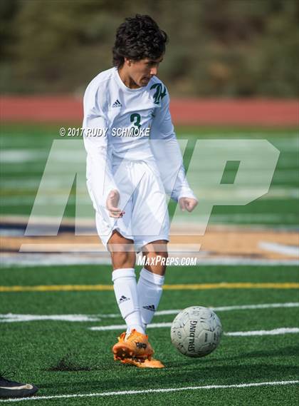 Thumbnail 2 in Chula Vista vs. Helix photogallery.
