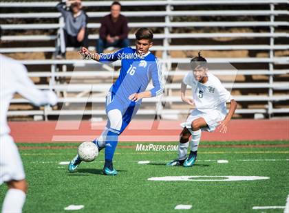 Thumbnail 2 in Chula Vista vs. Helix photogallery.