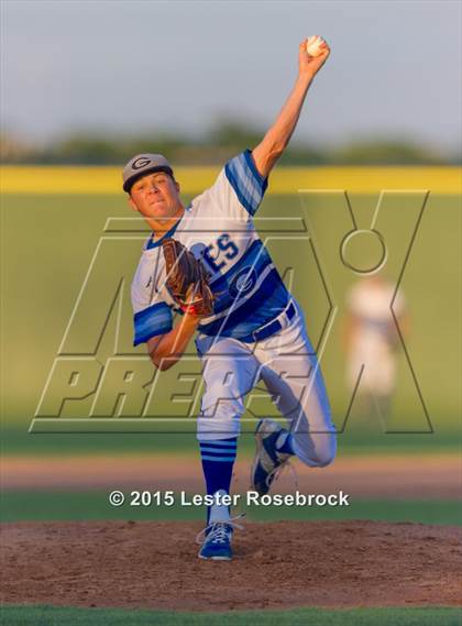 Thumbnail 1 in Georgetown vs. Calallen (5A Regional Final) photogallery.