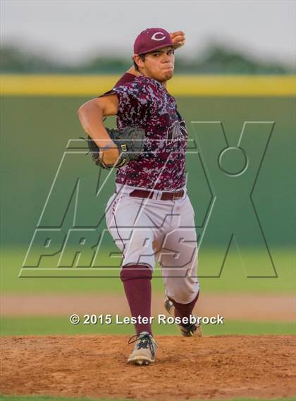 Thumbnail 2 in Georgetown vs. Calallen (5A Regional Final) photogallery.