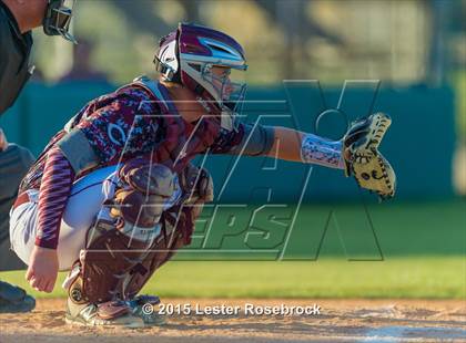 Thumbnail 2 in Georgetown vs. Calallen (5A Regional Final) photogallery.