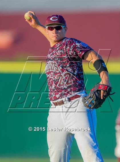 Thumbnail 1 in Georgetown vs. Calallen (5A Regional Final) photogallery.