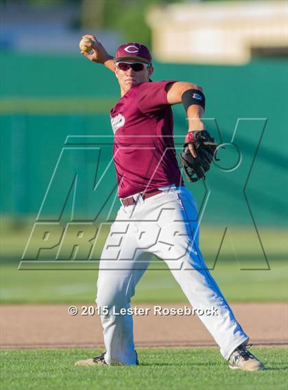 Thumbnail 2 in Georgetown vs. Calallen (5A Regional Final) photogallery.