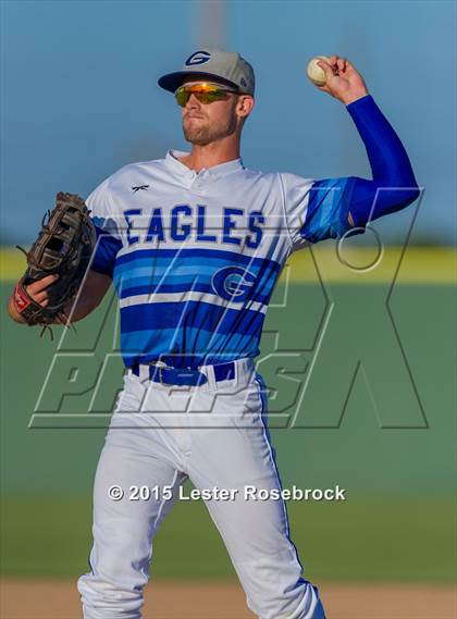 Thumbnail 3 in Georgetown vs. Calallen (5A Regional Final) photogallery.