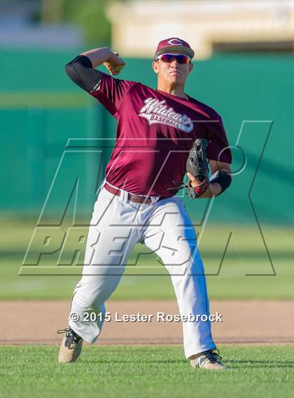 Thumbnail 3 in Georgetown vs. Calallen (5A Regional Final) photogallery.