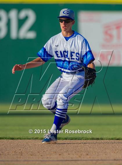 Thumbnail 1 in Georgetown vs. Calallen (5A Regional Final) photogallery.