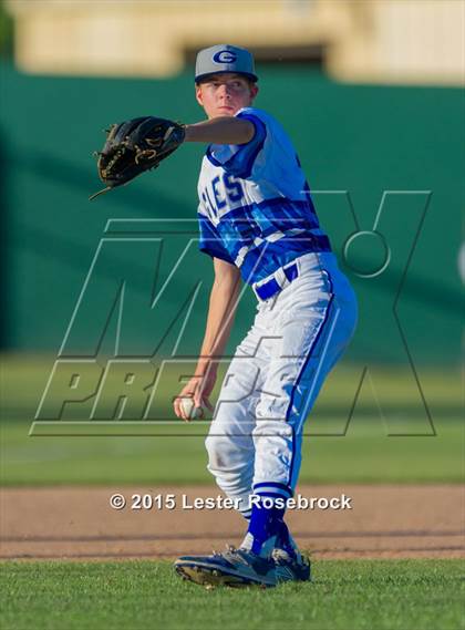Thumbnail 2 in Georgetown vs. Calallen (5A Regional Final) photogallery.