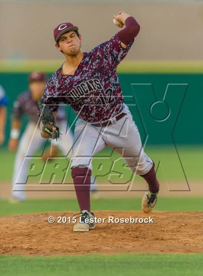 Thumbnail 3 in Georgetown vs. Calallen (5A Regional Final) photogallery.