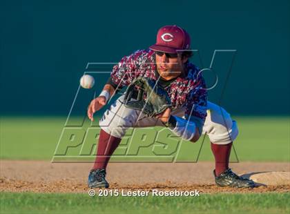 Thumbnail 3 in Georgetown vs. Calallen (5A Regional Final) photogallery.