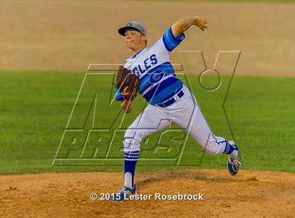 Thumbnail 1 in Georgetown vs. Calallen (5A Regional Final) photogallery.