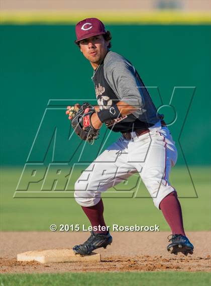 Thumbnail 3 in Georgetown vs. Calallen (5A Regional Final) photogallery.