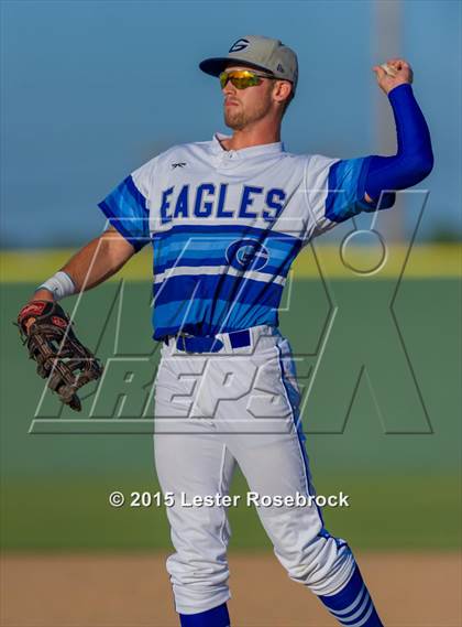 Thumbnail 1 in Georgetown vs. Calallen (5A Regional Final) photogallery.