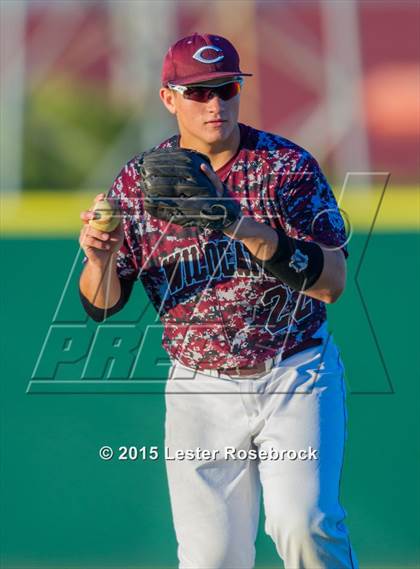 Thumbnail 2 in Georgetown vs. Calallen (5A Regional Final) photogallery.