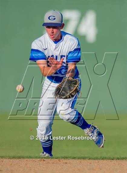 Thumbnail 1 in Georgetown vs. Calallen (5A Regional Final) photogallery.