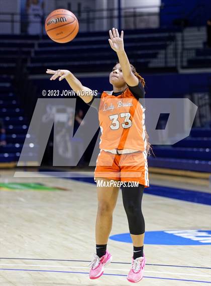 Thumbnail 3 in Fort Wayne Northrop vs. Elkhart (PSM Holiday Shootout) photogallery.