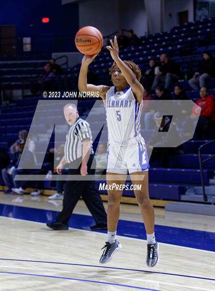 Thumbnail 3 in Fort Wayne Northrop vs. Elkhart (PSM Holiday Shootout) photogallery.