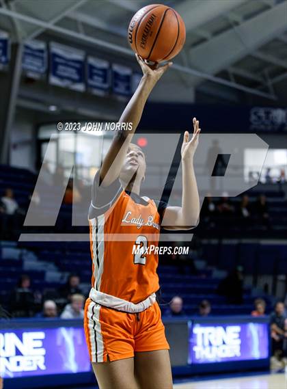 Thumbnail 3 in Fort Wayne Northrop vs. Elkhart (PSM Holiday Shootout) photogallery.