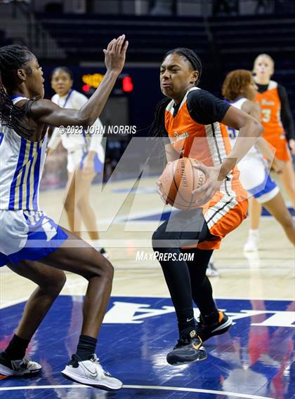 Thumbnail 2 in Fort Wayne Northrop vs. Elkhart (PSM Holiday Shootout) photogallery.