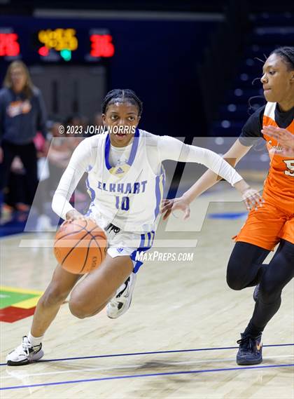 Thumbnail 1 in Fort Wayne Northrop vs. Elkhart (PSM Holiday Shootout) photogallery.