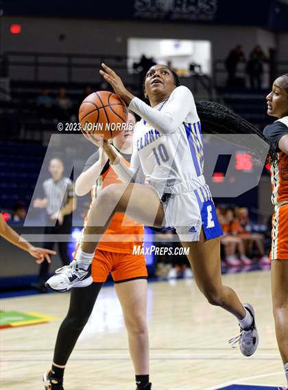 Thumbnail 1 in Fort Wayne Northrop vs. Elkhart (PSM Holiday Shootout) photogallery.