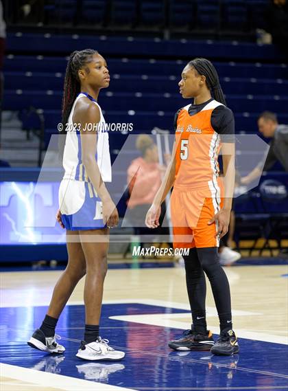 Thumbnail 1 in Fort Wayne Northrop vs. Elkhart (PSM Holiday Shootout) photogallery.