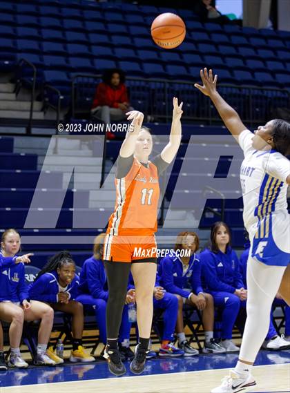 Thumbnail 3 in Fort Wayne Northrop vs. Elkhart (PSM Holiday Shootout) photogallery.