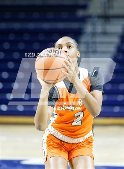 Thumbnail 3 in Fort Wayne Northrop vs. Elkhart (PSM Holiday Shootout) photogallery.
