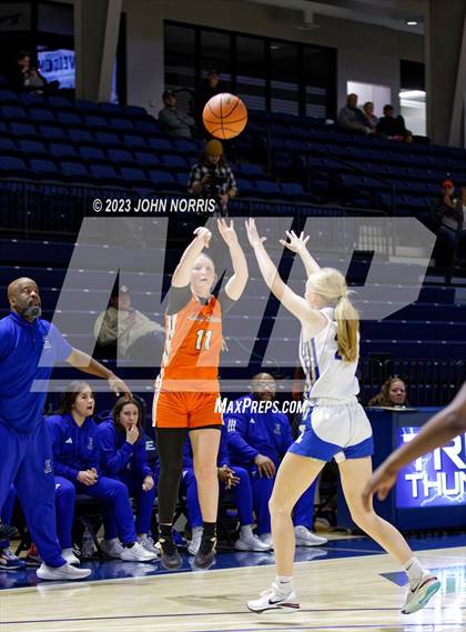 Thumbnail 3 in Fort Wayne Northrop vs. Elkhart (PSM Holiday Shootout) photogallery.