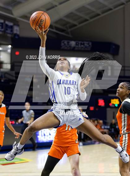 Thumbnail 2 in Fort Wayne Northrop vs. Elkhart (PSM Holiday Shootout) photogallery.