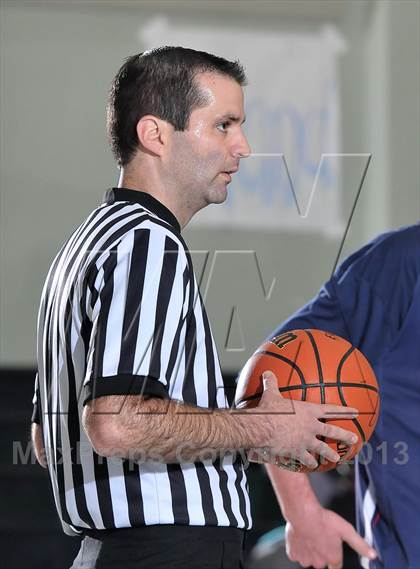 Thumbnail 2 in Justin-Siena vs. American Canyon (Ram Jam Winter Classic) photogallery.
