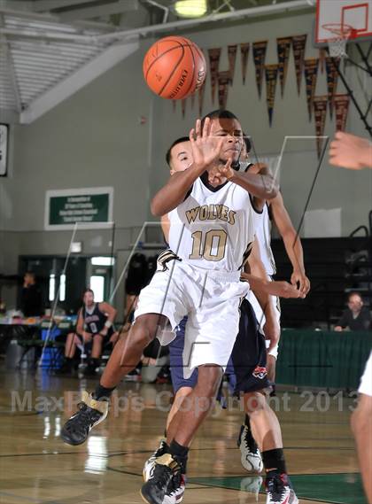 Thumbnail 2 in Justin-Siena vs. American Canyon (Ram Jam Winter Classic) photogallery.