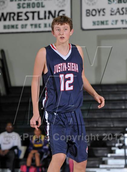 Thumbnail 3 in Justin-Siena vs. American Canyon (Ram Jam Winter Classic) photogallery.