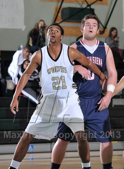 Thumbnail 3 in Justin-Siena vs. American Canyon (Ram Jam Winter Classic) photogallery.