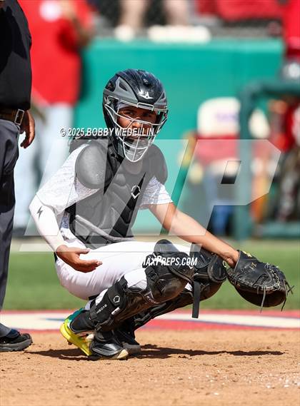 Thumbnail 1 in Hoover vs. Buchanan photogallery.