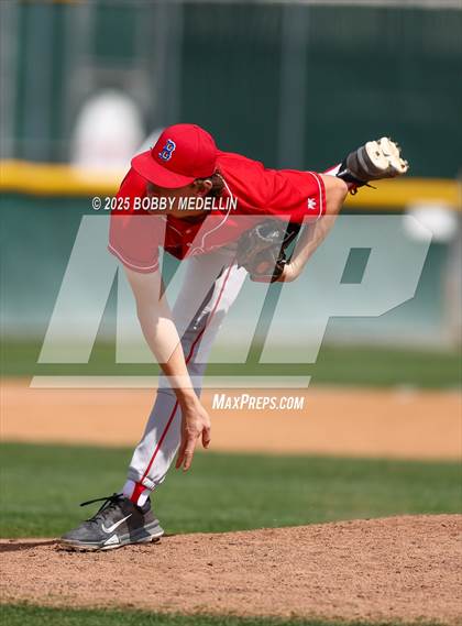 Thumbnail 2 in Hoover vs. Buchanan photogallery.