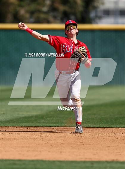 Thumbnail 1 in Hoover vs. Buchanan photogallery.