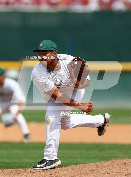 Thumbnail 2 in Hoover vs. Buchanan photogallery.