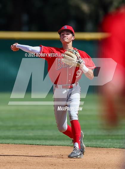 Thumbnail 2 in Hoover vs. Buchanan photogallery.