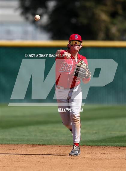 Thumbnail 2 in Hoover vs. Buchanan photogallery.