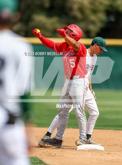 Thumbnail 3 in Hoover vs. Buchanan photogallery.