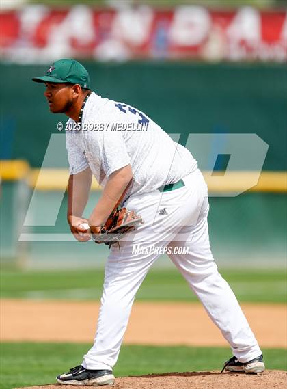 Thumbnail 1 in Hoover vs. Buchanan photogallery.