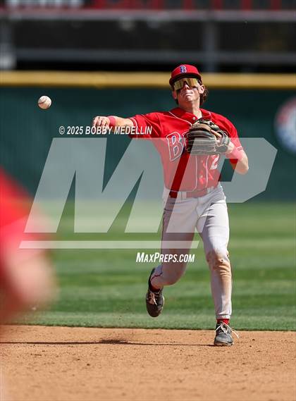 Thumbnail 3 in Hoover vs. Buchanan photogallery.