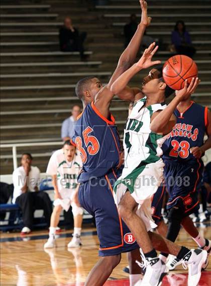Thumbnail 1 in Bush vs. Berkner (McDonald's Texas Invitational) photogallery.