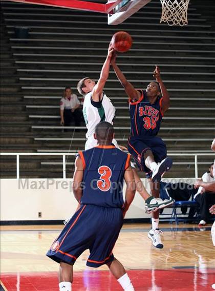 Thumbnail 2 in Bush vs. Berkner (McDonald's Texas Invitational) photogallery.