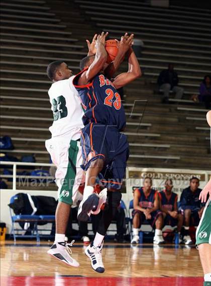 Thumbnail 1 in Bush vs. Berkner (McDonald's Texas Invitational) photogallery.
