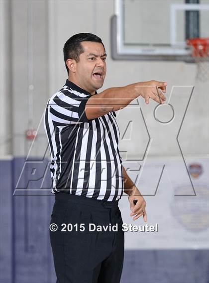 Thumbnail 3 in Granite Bay vs. Hawthorne (St. Hope Elite Classic) photogallery.