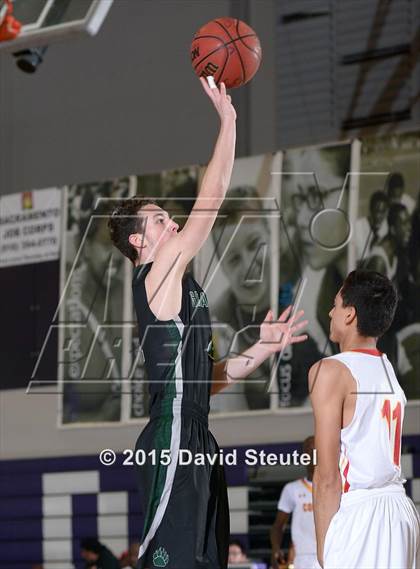 Thumbnail 2 in Granite Bay vs. Hawthorne (St. Hope Elite Classic) photogallery.