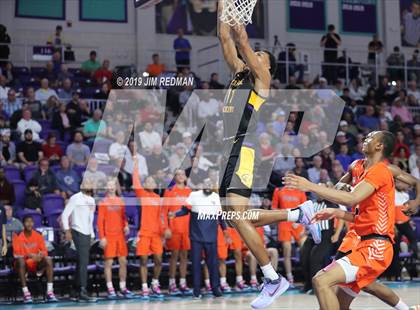 Thumbnail 2 in Montverde Academy vs. Whitney Young (City of Palms Classic) photogallery.